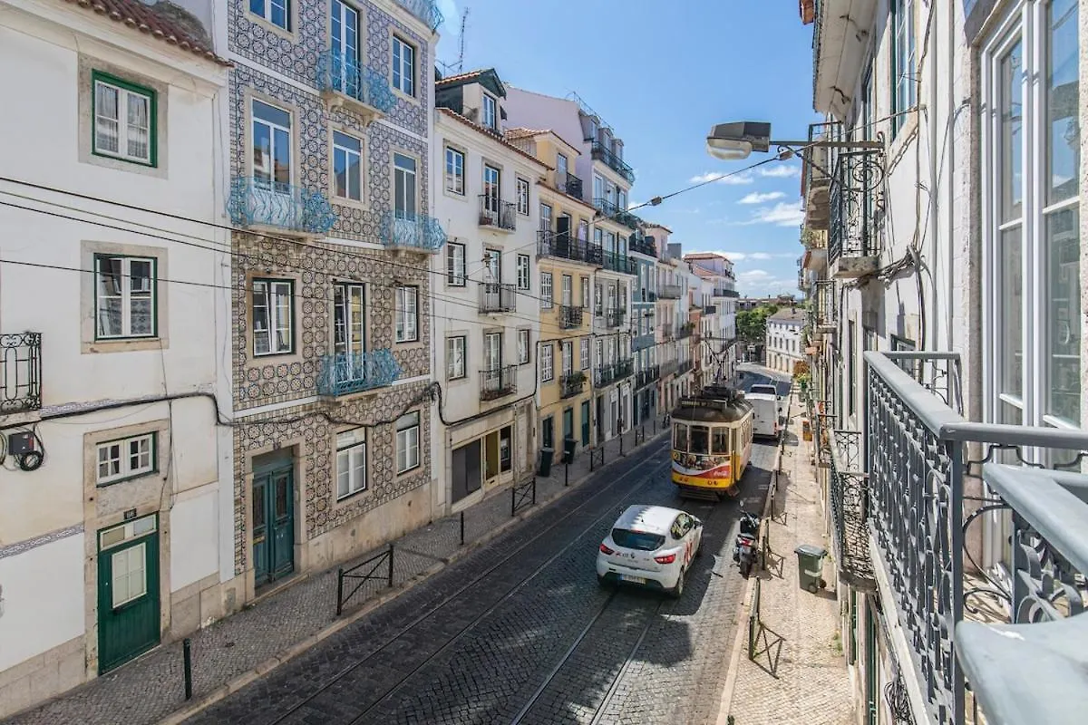 Apartman Joao Da Mata 2 Bedroom With Pool By Innkeeper Lisboa